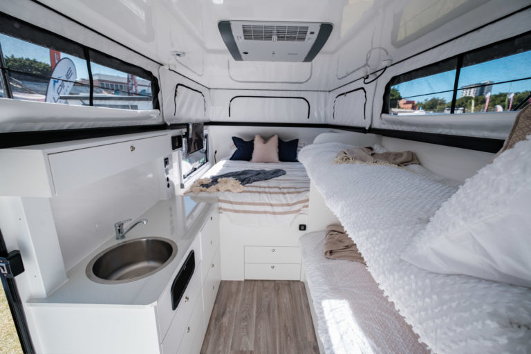 Alpine Bris show 3095